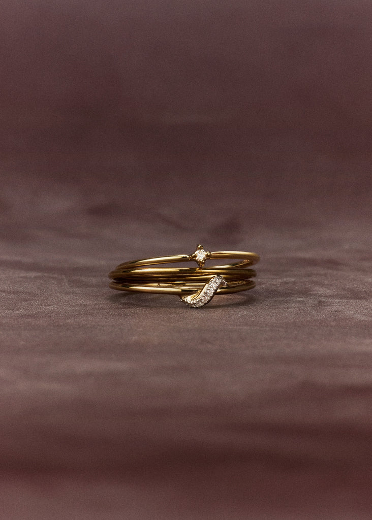 Diamond Wave Thread Ring | Otiumberg