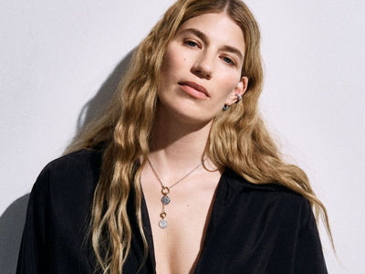 A Guide to Styling Fine Jewellery for Relaxed Summer Elegance