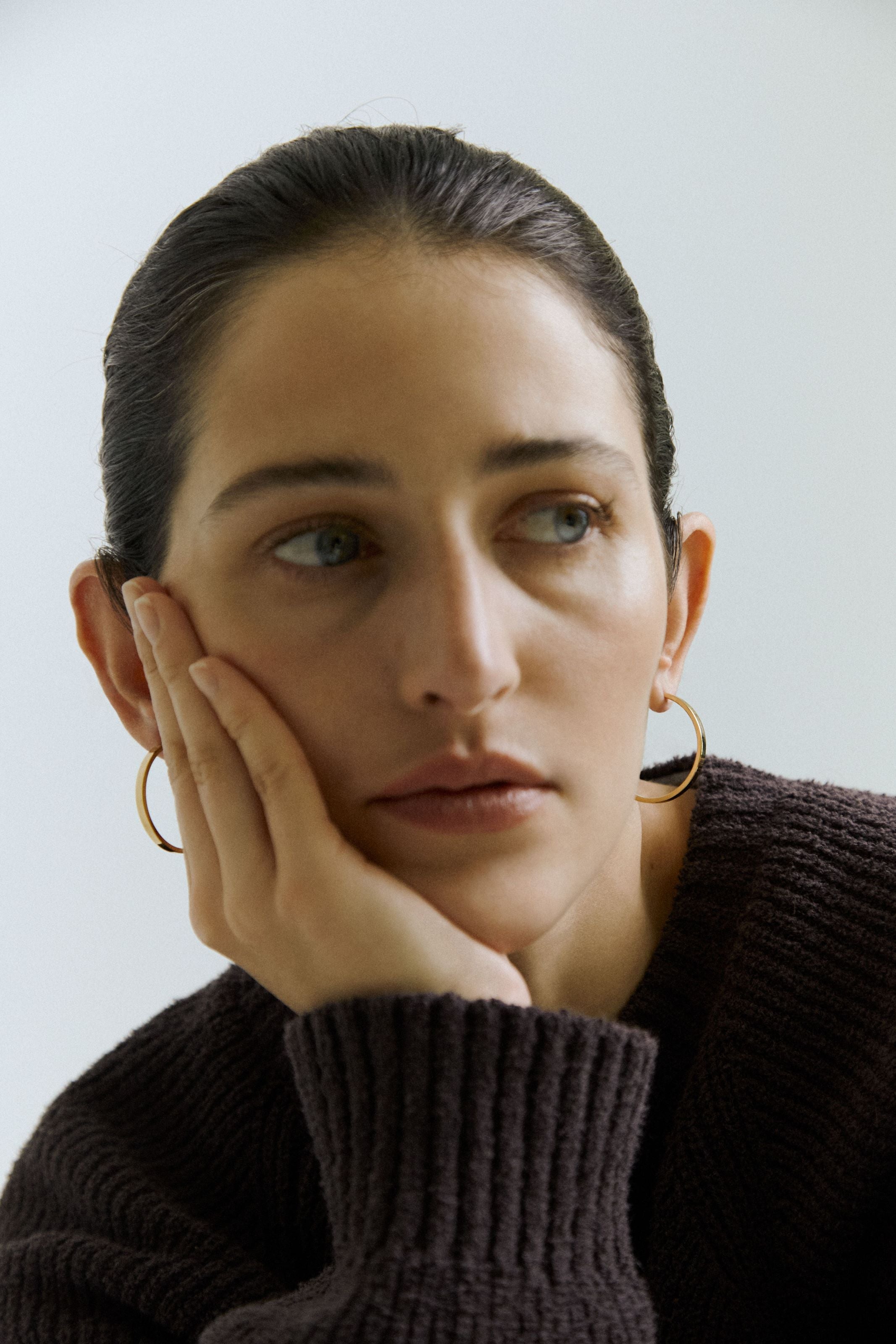 Staple hoop earring