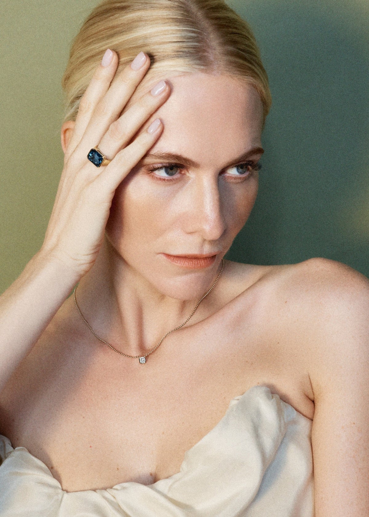 Poppy Delevingne for Otiumberg