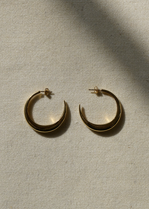 Graduated Hoops Otiumberg 14 karat Gold Vermeil Graduated Hoop Earrings