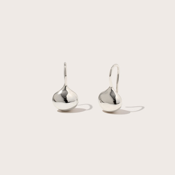 Small Pebble Curve Drop Earrings