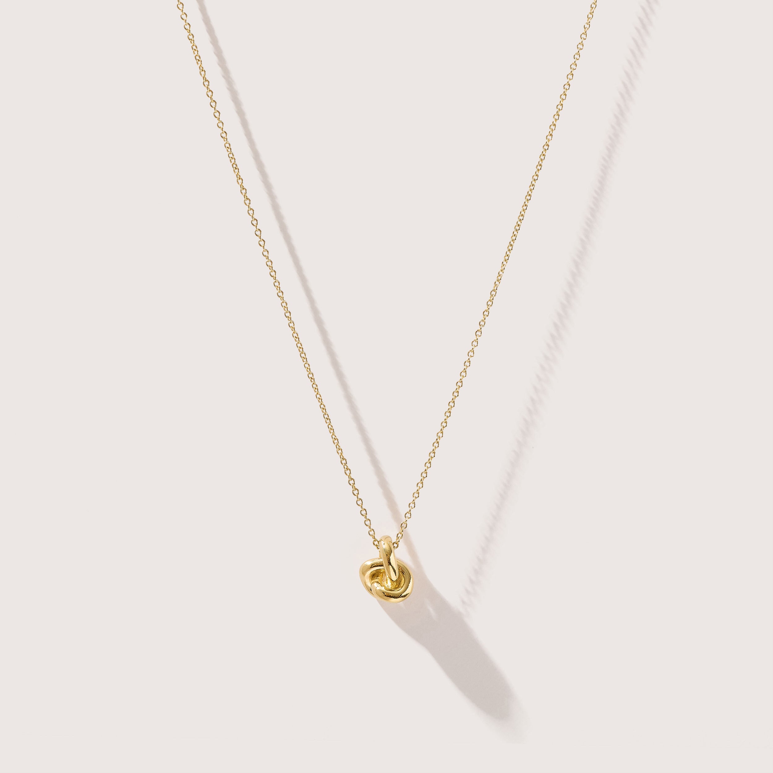 Mini Knot Necklace