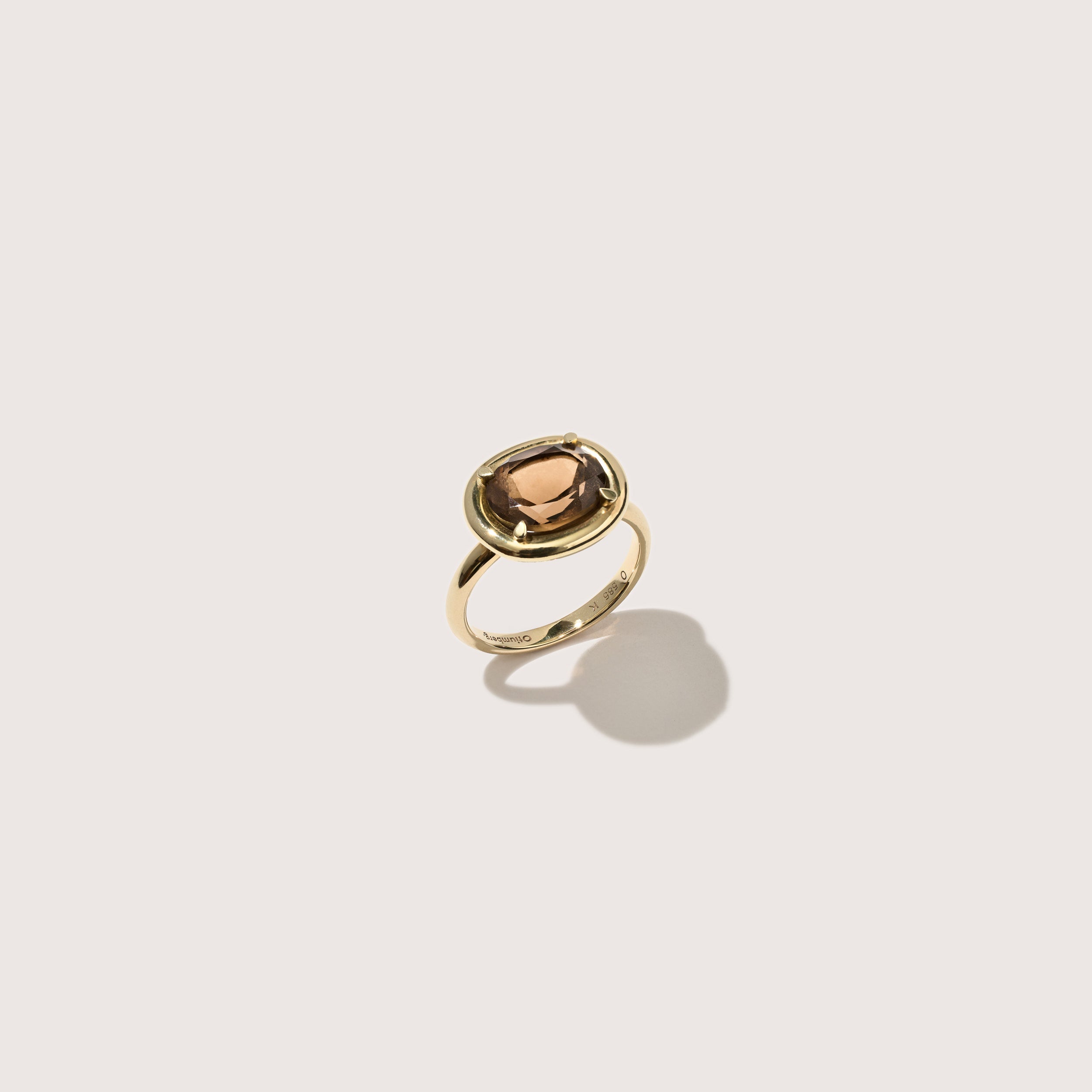 14kt Oval Domino Ring