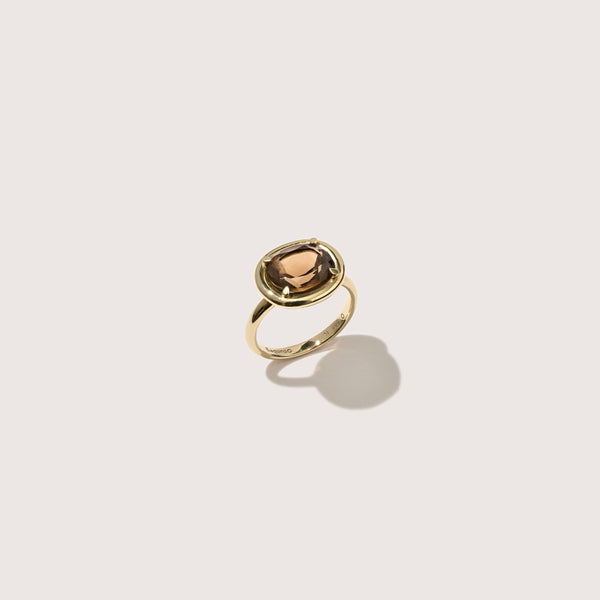 14kt Oval Domino Ring
