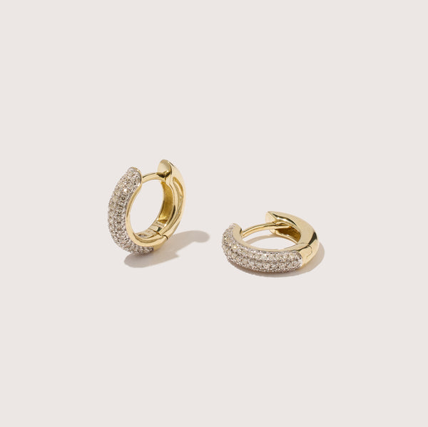 Solid Gold Quotidien Diamond Hoops