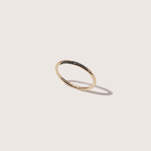 Black Diamond Twist Ring