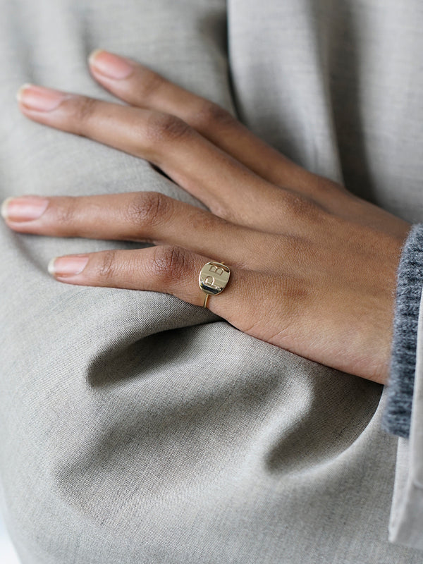Gold Dome Pinky Ring for Women Chunky Little Finger Ring Gold Pinky Ring  Curved Small Finger Ring Gold Chevalier Ring Minimal Pinky Ring - Etsy | Pinky  rings for women, Gold pinky