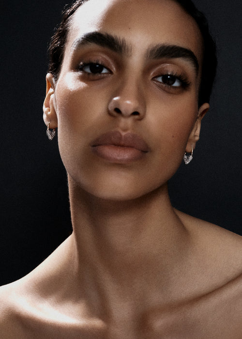 Midnight Diamond Roscida Heart Earrings