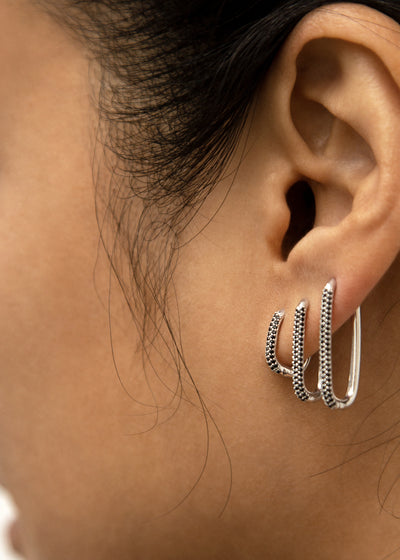 Paperclip Large Black Onyx Earring