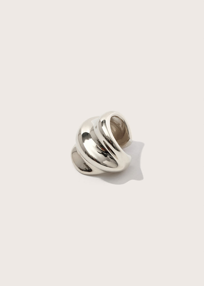 Wave Ear Cuff