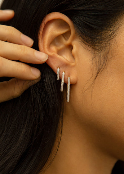 Paperclip Medium White Topaz Earring